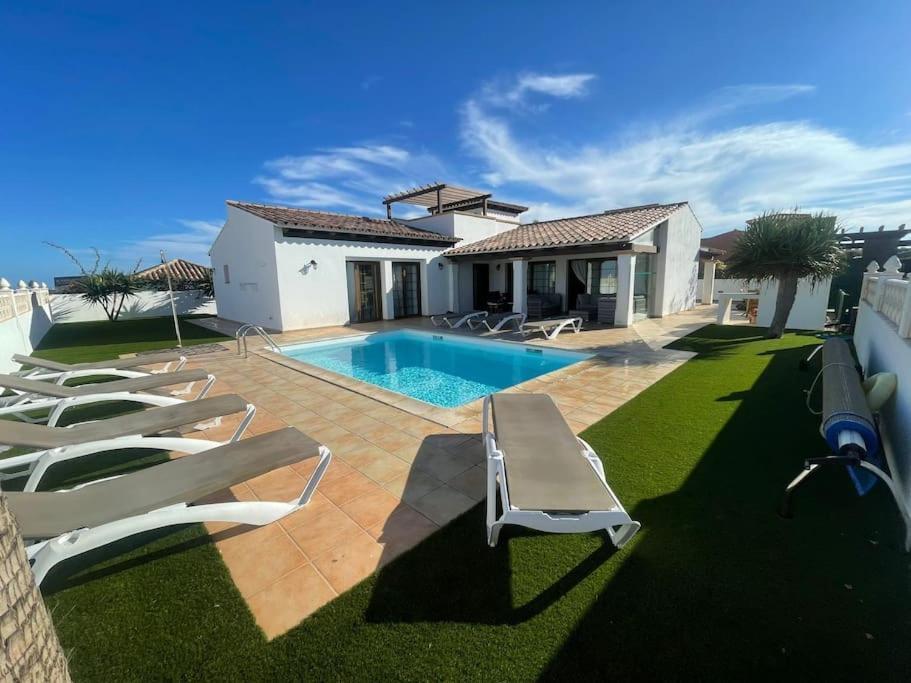 Stunning Villa Amanecer コラレホ エクステリア 写真
