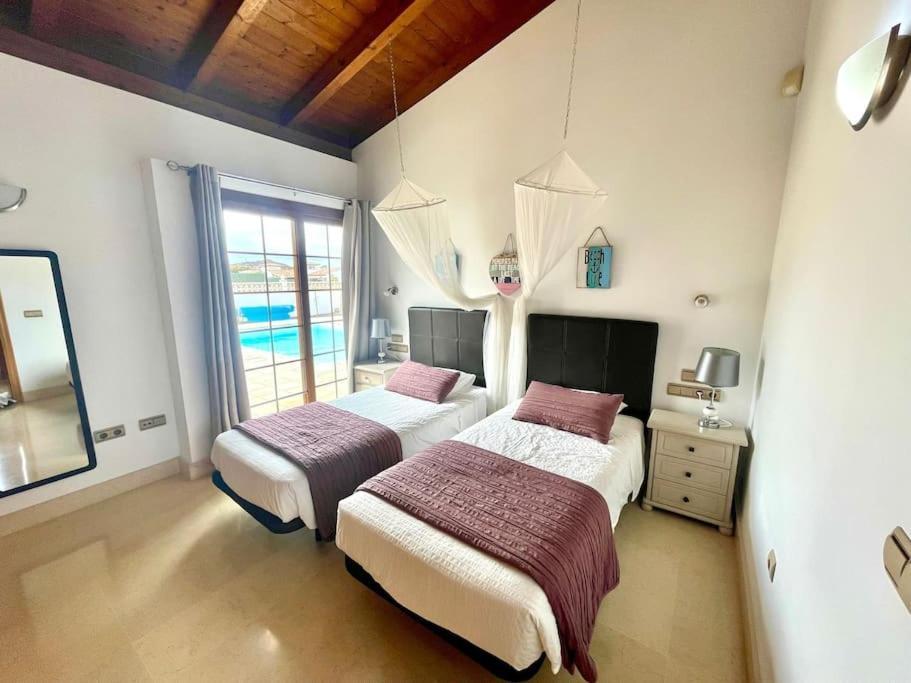 Stunning Villa Amanecer コラレホ エクステリア 写真